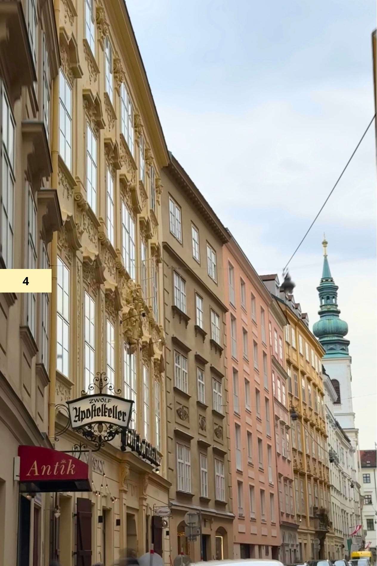 Vienna Trip Planner: Austria Printed Guide Book for an Elegant Time